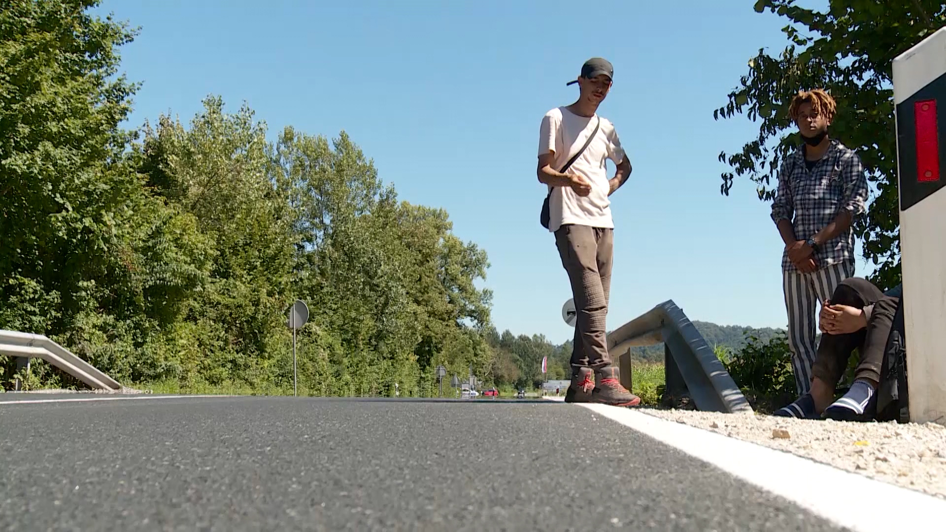 SA-REAX DODIK MIGR PKG-19-TJD-1(20200821-170616621).00_01_14_12.Still004