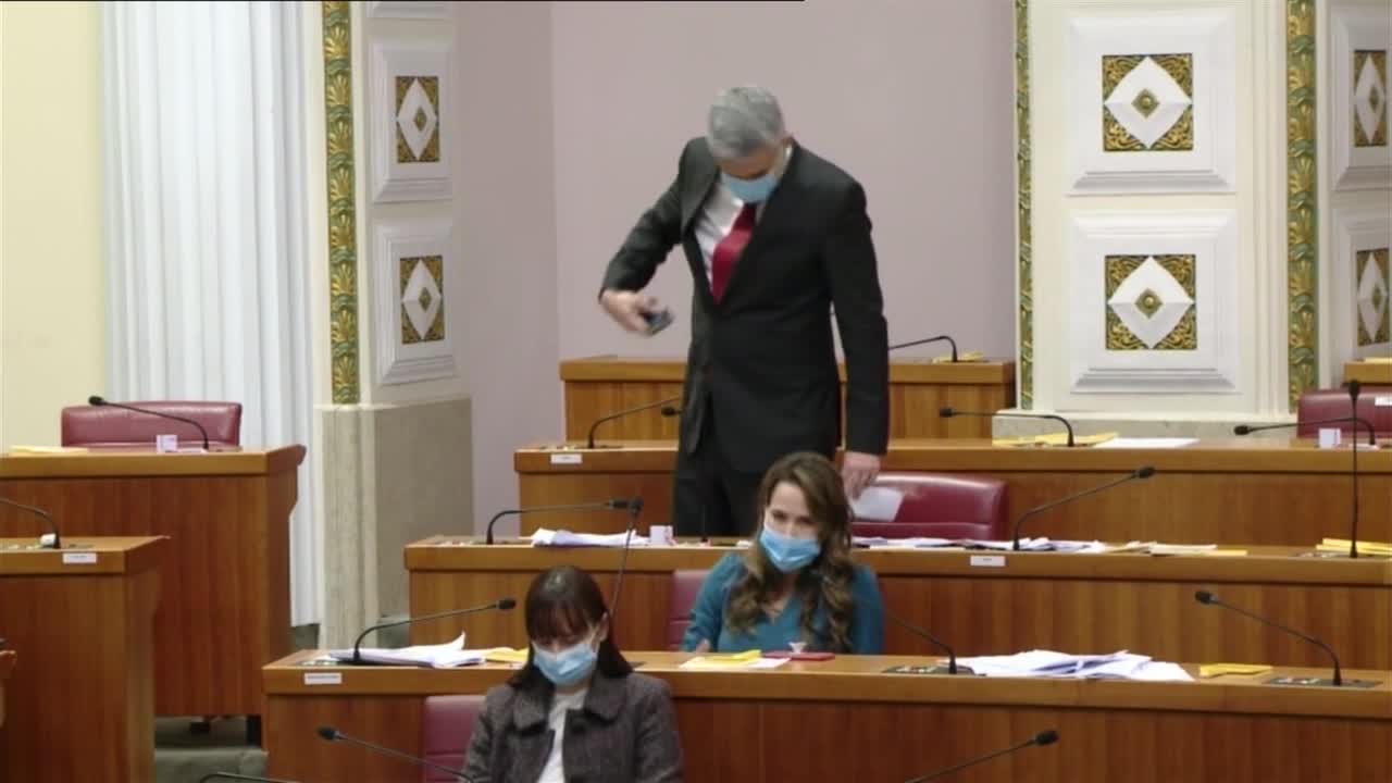 Sabor u petak glasa o kaznama za nepoštivanje mjera