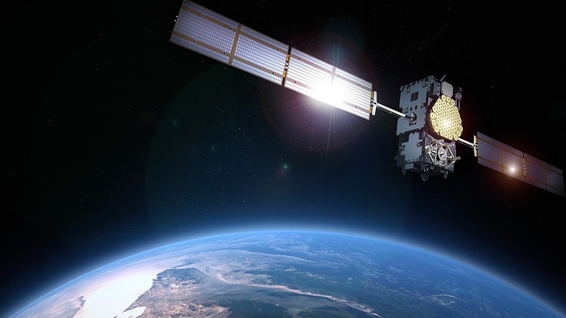 satellite-1761935_960_720