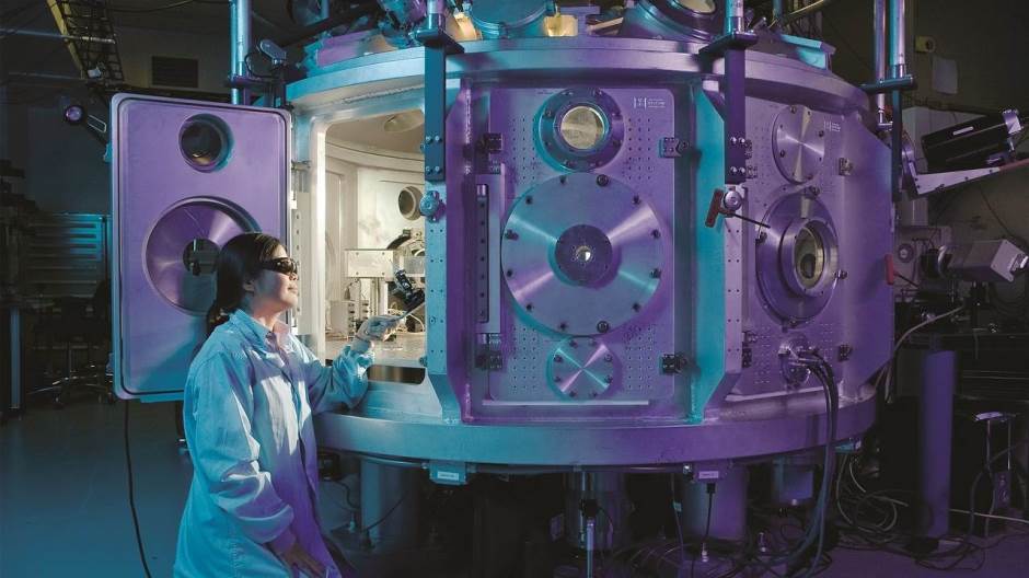 scientific-2040795_1280