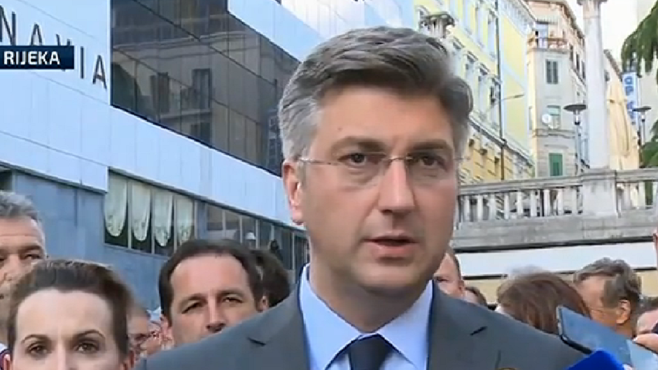 sdgdfhgfhgfhgfgfhfhgf