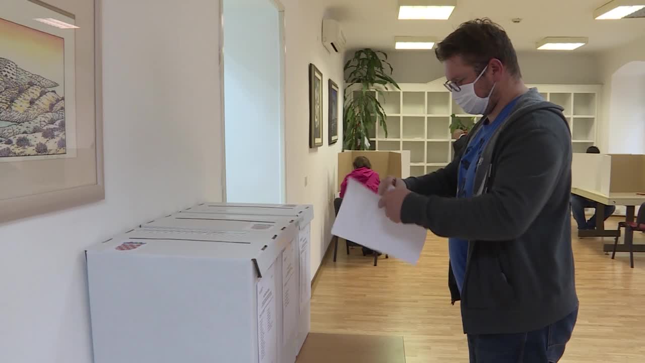 SDP bira novo vodstvo