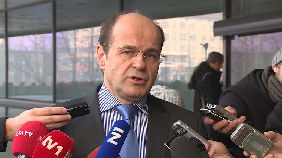 Sequence 01.Still001