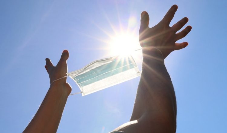 maska, sunce, sunčeva svjetlost, koronavirus