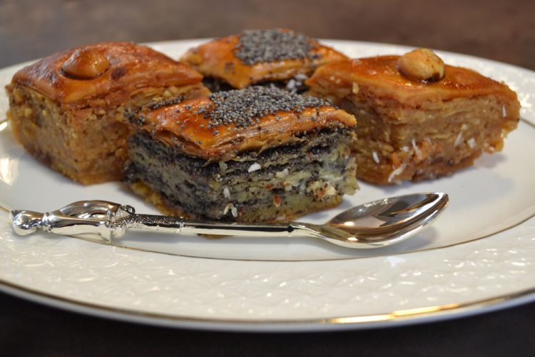 baklava, mak, kolač, desert, slatko,