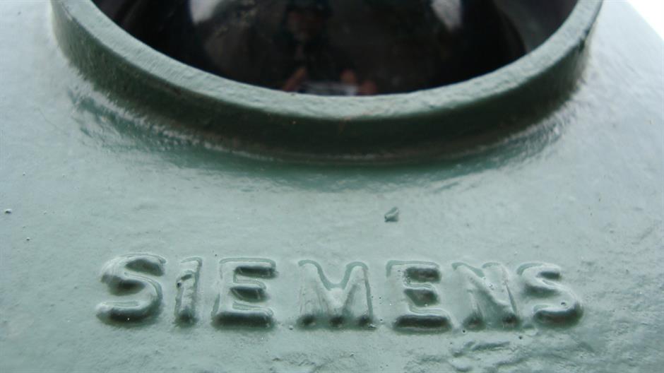 siemens-482043_1920