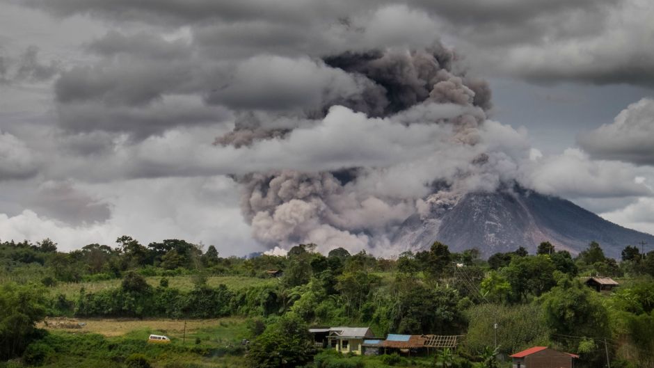 sinabung1