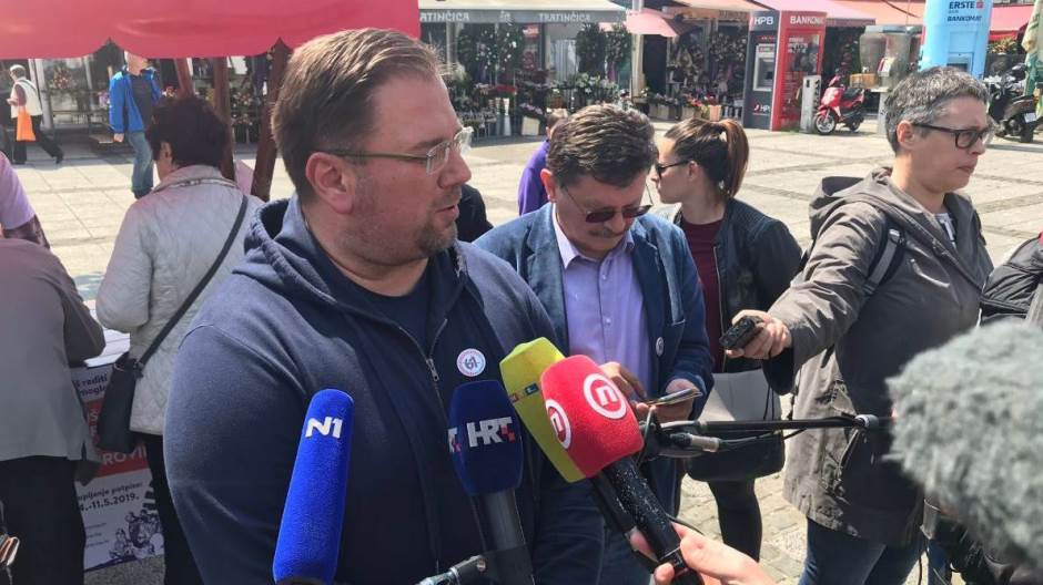 SINDIKATI PRES MATEA