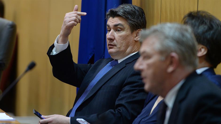 sjednica_sabor23-150415