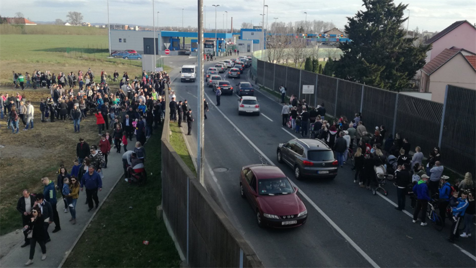 Slavonski Brod prosvjed4