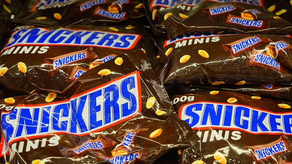 snickers-461898_1920