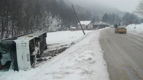 Snijeg ponovno izazvao kolaps širom BiH