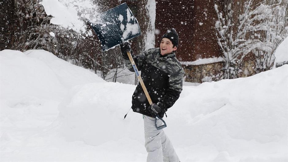 snow-2223187_960_720