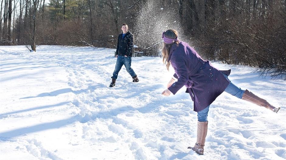 snowball-fight-578445_960_720
