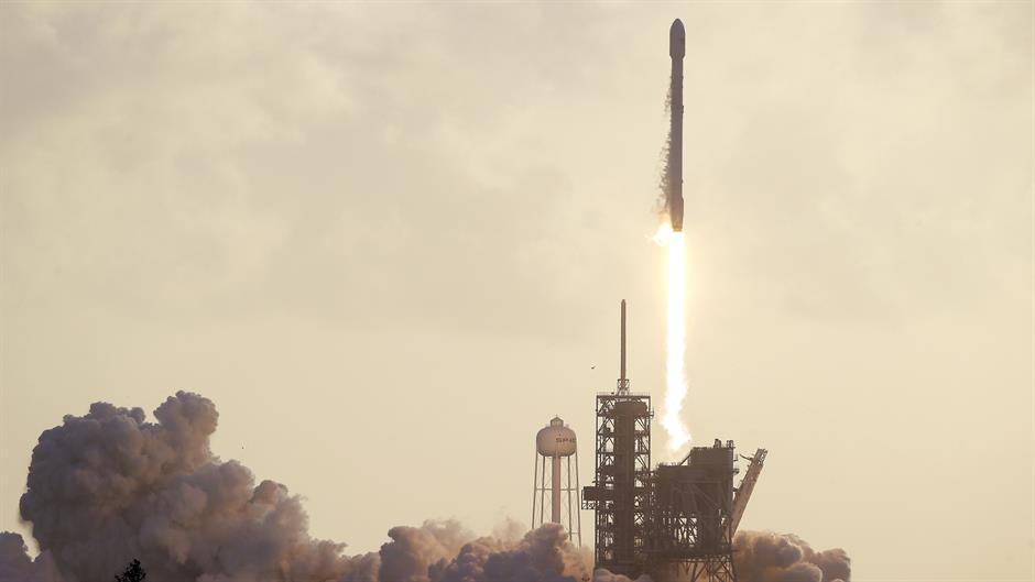 spacex Tanjug AP John Raoux