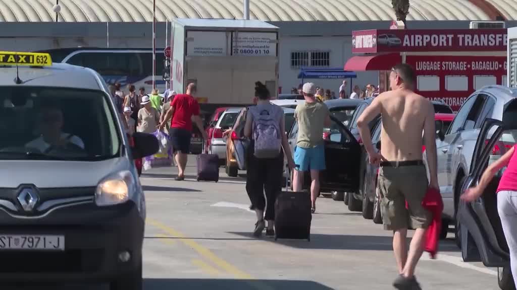 Split pod opsadom turista