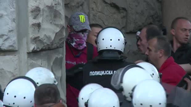 Srpska oporba zahtjeva oslobađanje uhićenih prosvjednika