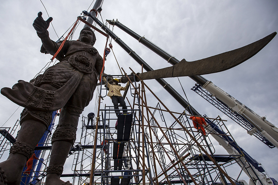 REUTERS/Athit Perawongmetha