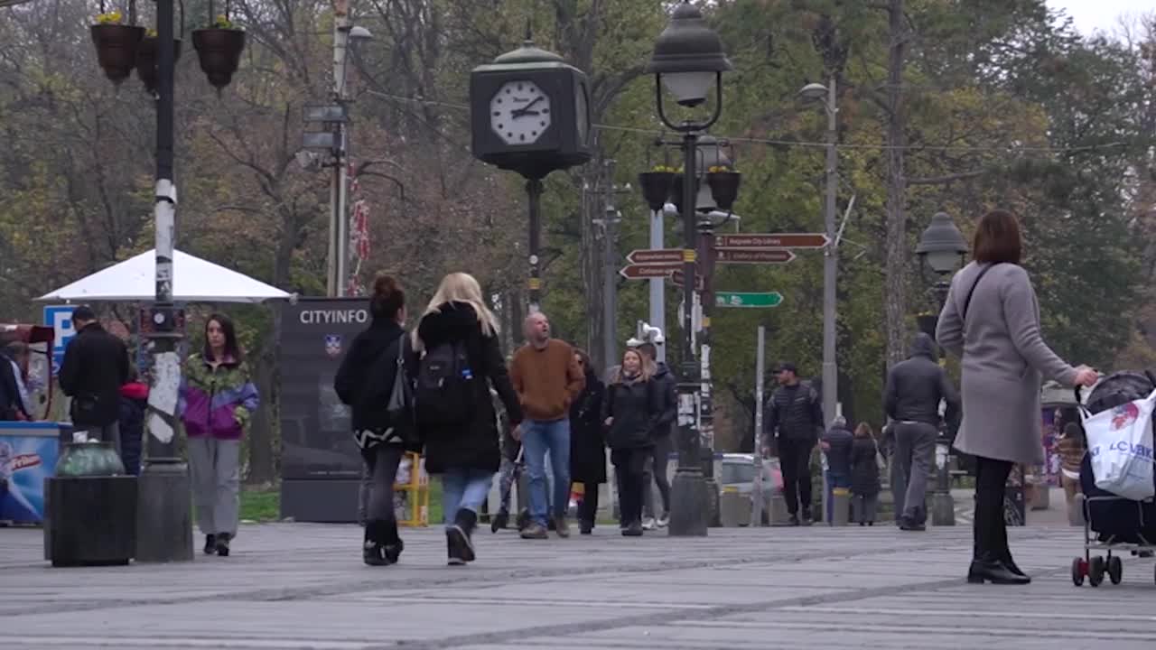 Sve je više restrikcija u svijetu kako rastru brojke novozaraženih koronom
