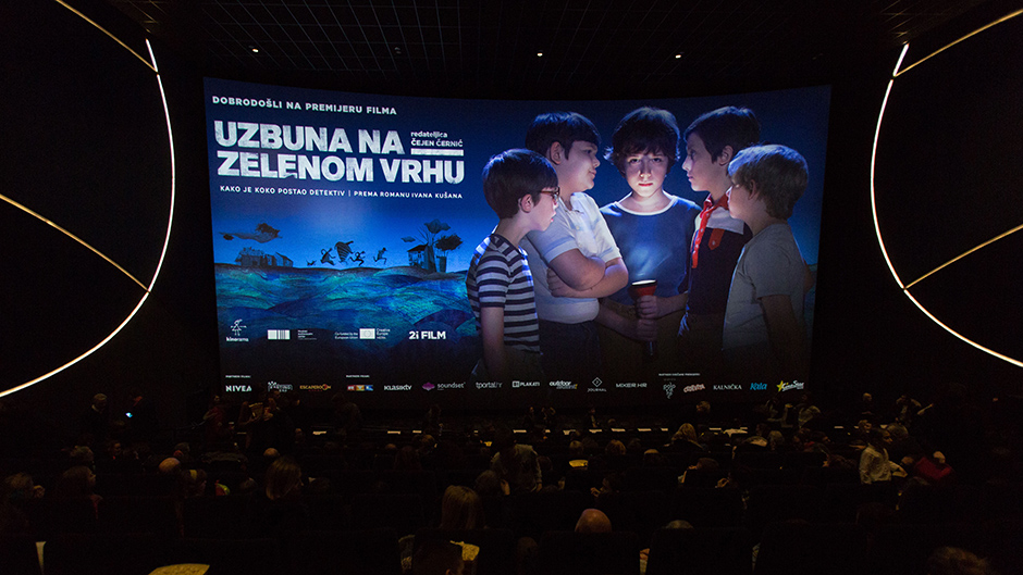 Svečana Premijera Uzbune 11