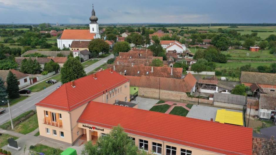 Svečano otvoren Dom kulture u Korođu 3