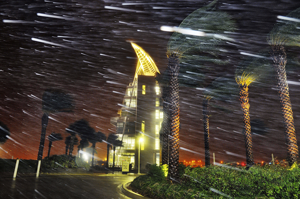 Tanjug/AP/Craig Rubadoux