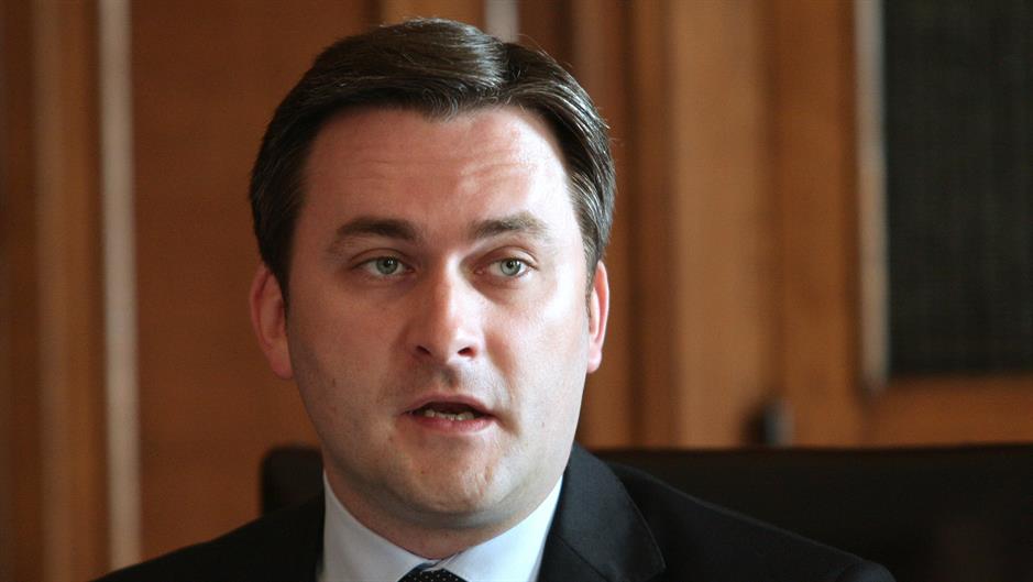 Tan2016-6-20_95913832_8