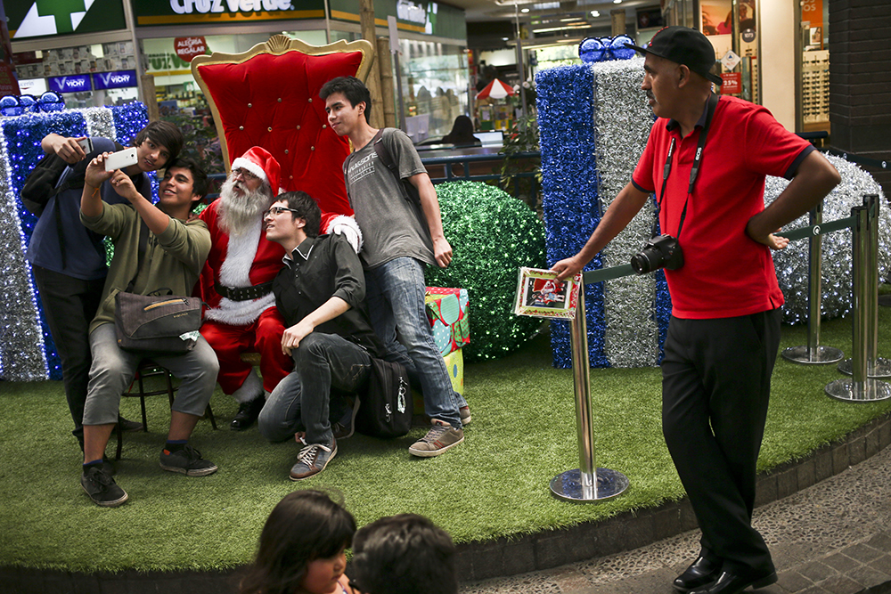 Tanjug/AP/Esteban Felix