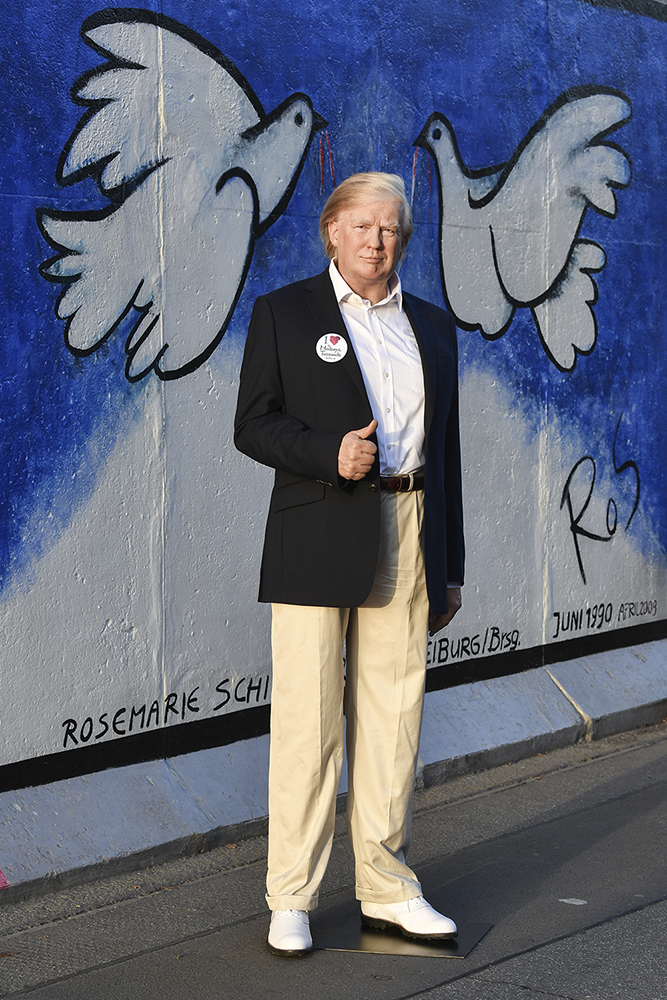 Tanjug/AP/Jens Kalaene