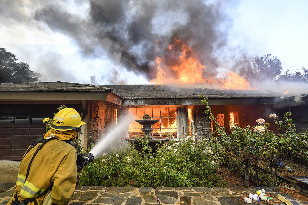 Tanjug/AP/Jeff Gritchen