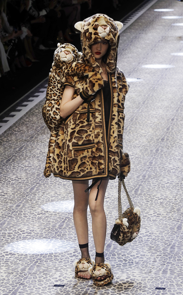 Tan2017-2-26_214520825_0