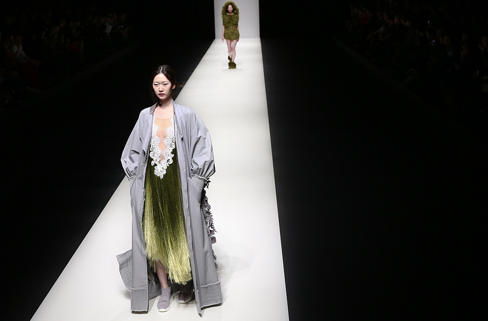 Tanjug/AP/Shizuo Kambayashi