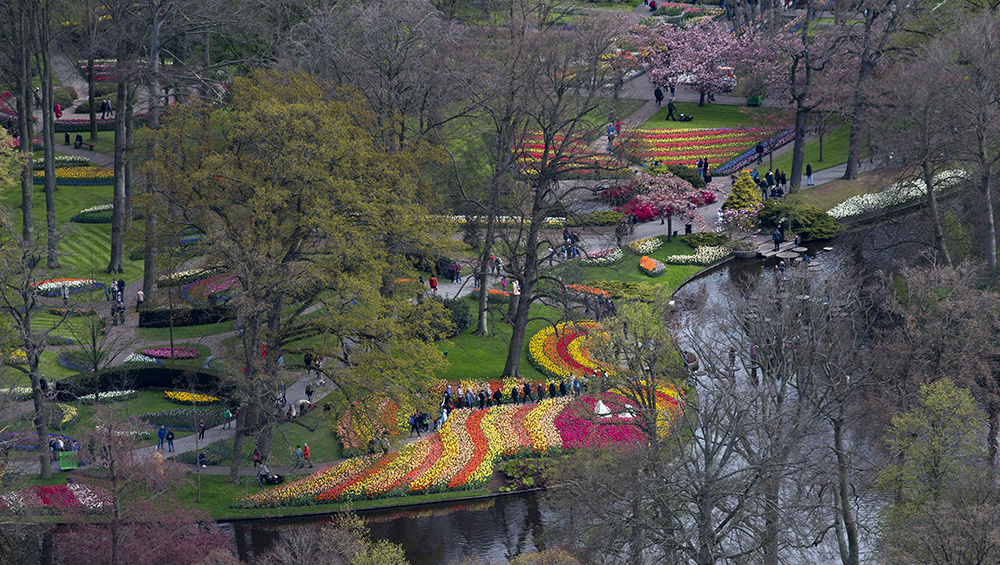 Tanjug/AP/Peter Dejong