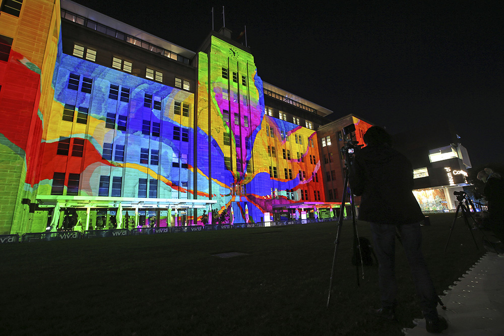 Tan2017-5-25_121246517_0