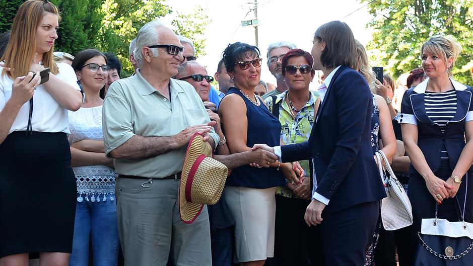 Tan2017-6-16_141826801_0