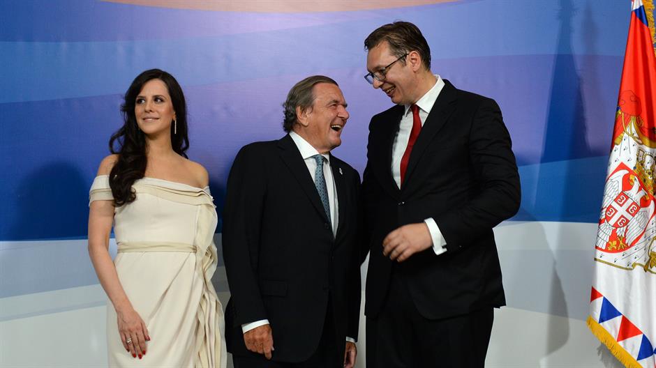 Tan2017-6-23_192941128_0