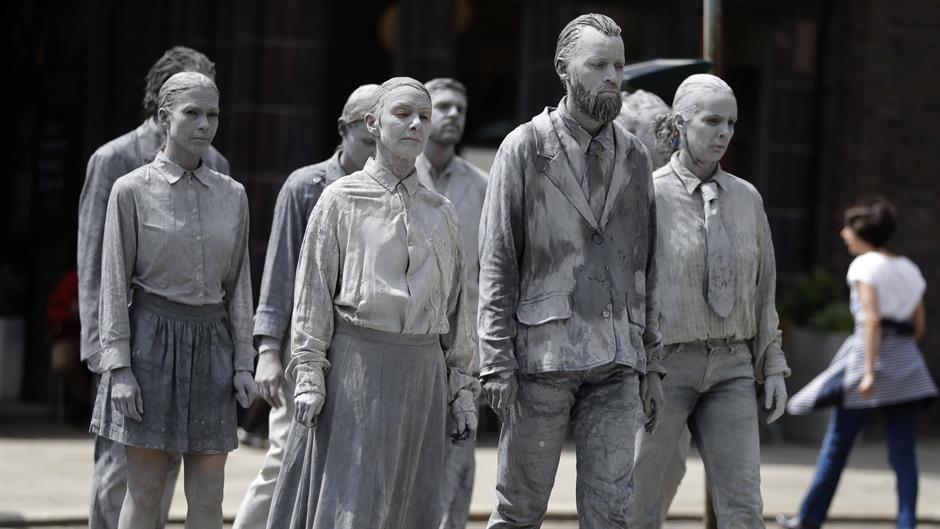 Tan2017-7-5_125950616_0