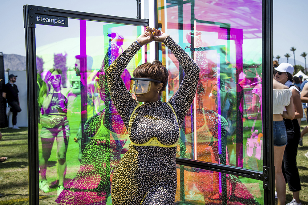 Tanjug/AP,  Amy Harris