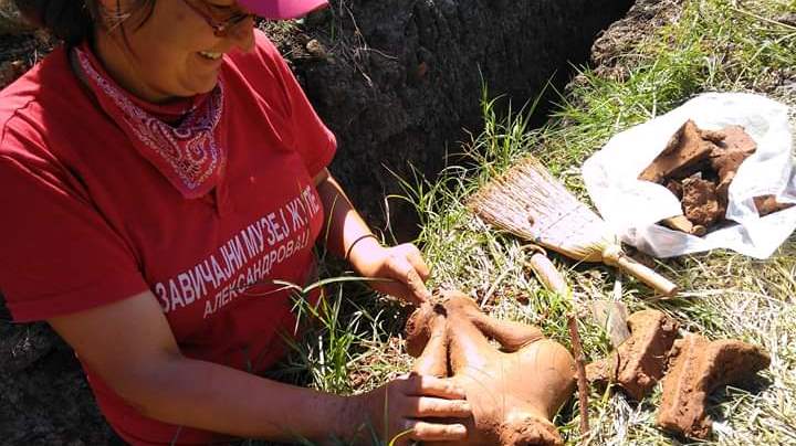 Tan2019-8-13_115519996_1