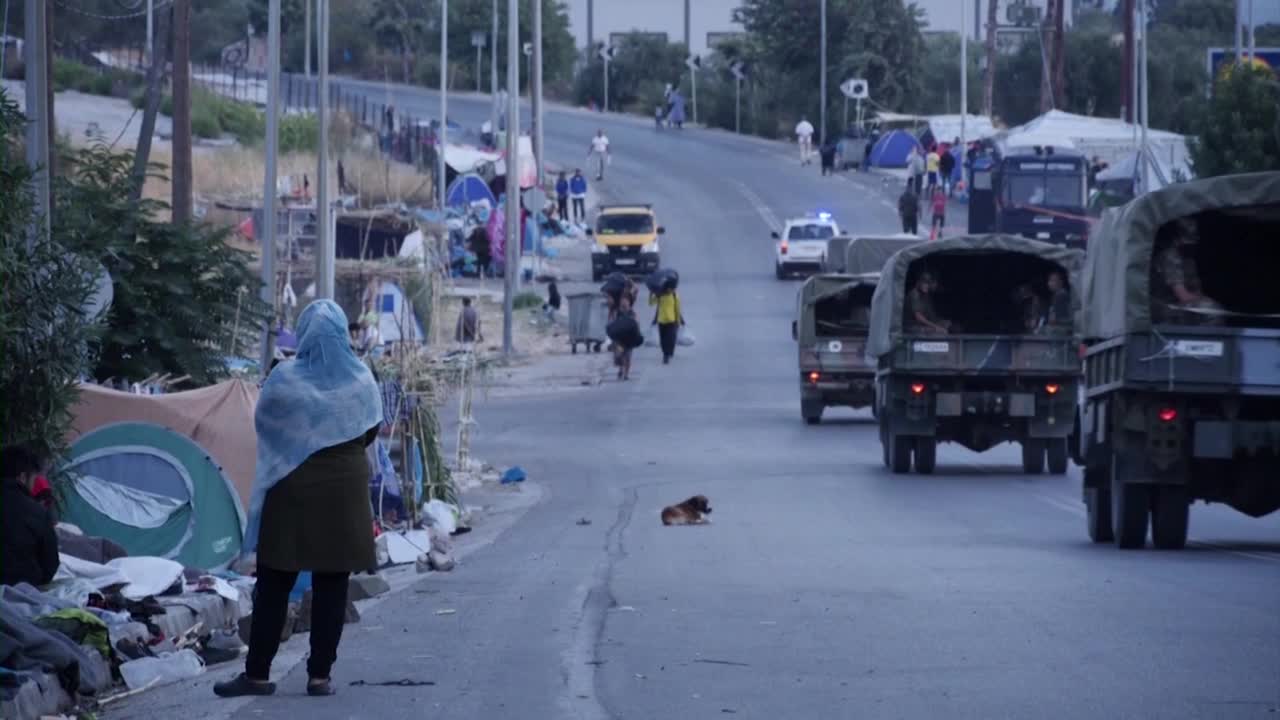 Teška situaciju nakon požara u kampu Moria