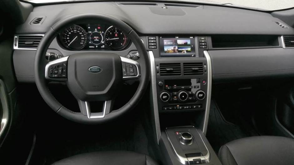 test-land-rover-discovery-sport-02-161849.jpeg