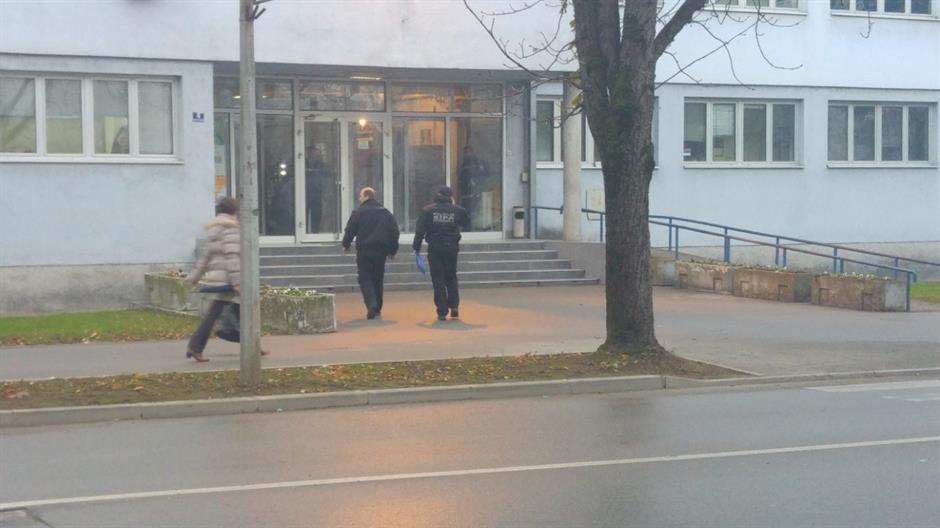 thumbnail_20161206_072340