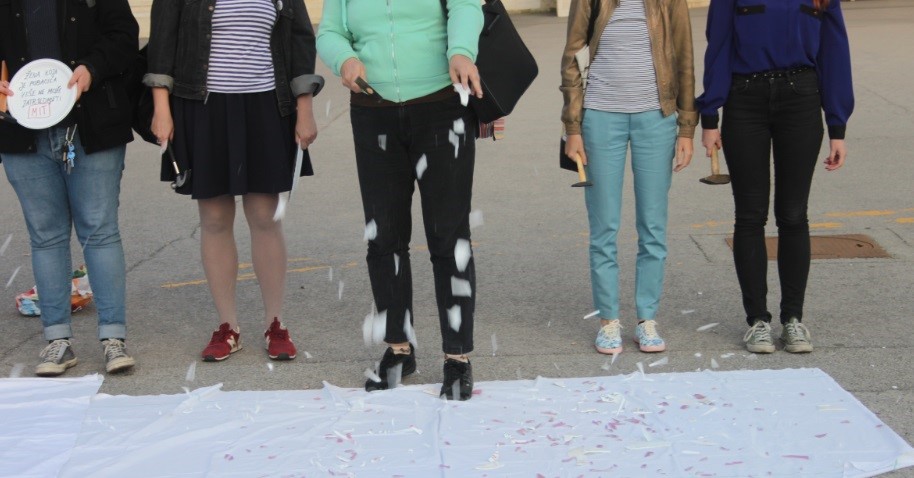 thumbnail_performans3