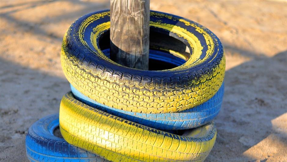 tire-covers-1034289_1280