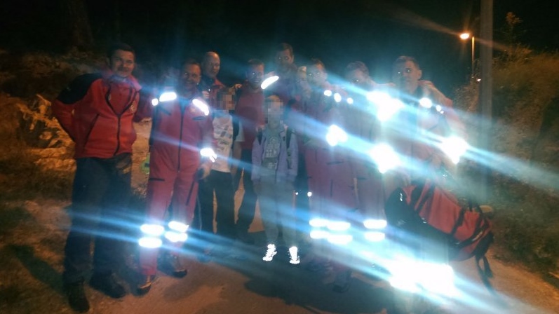 tn_large_1446378722-max_800x800_images_akcije_2015-11-01_potraga_perun_imag0942_censored