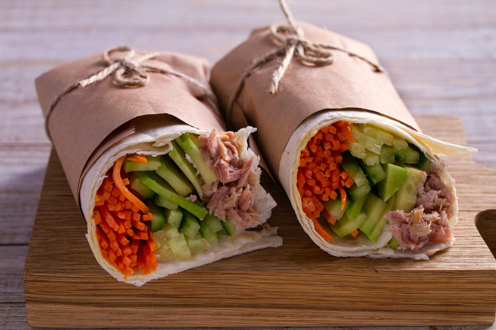 tortilja s tunjevinom, Tuna,Wraps.,Wraps,With,Tuna,Fish,,Cucumber,,Avocado,And,Carrot.