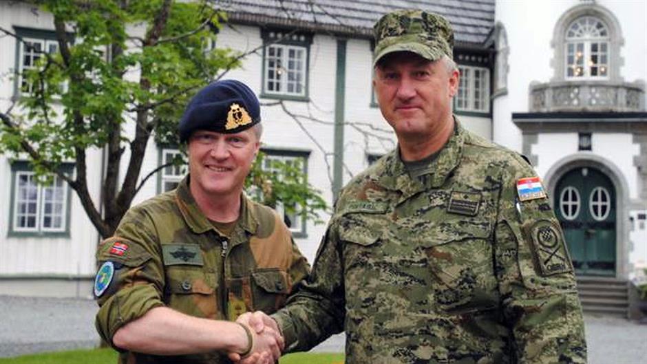 trident_juncture_18_jlsg_021118_04