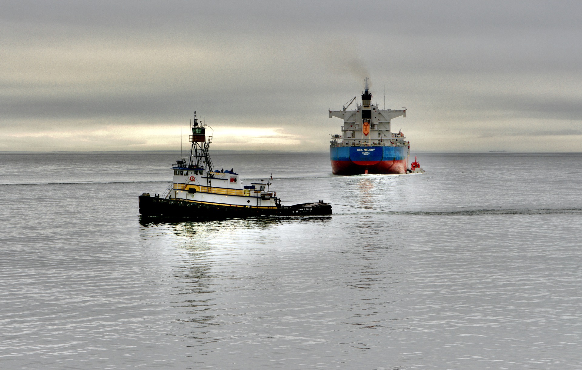 tugboat-6002645_1920
