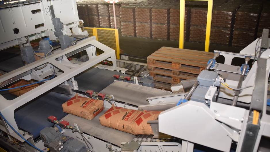 Tvornica_cementa_NEXE_linija_za_pakiranje