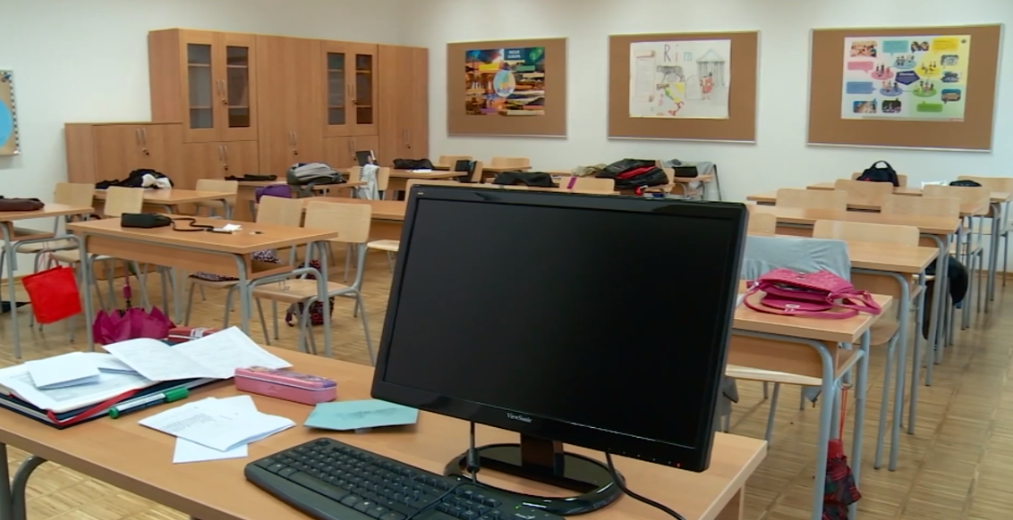 učionica, škola, nastava